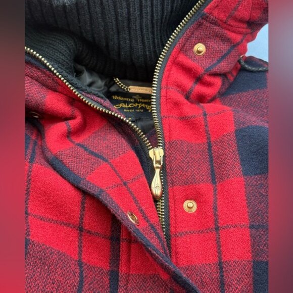 🆕 VIVIENNE WESTWOOD ANGLOMANIA 🧿 NWT Red & Black Plaid Wool Down Jacket, Sz S - Picture 15 of 16
